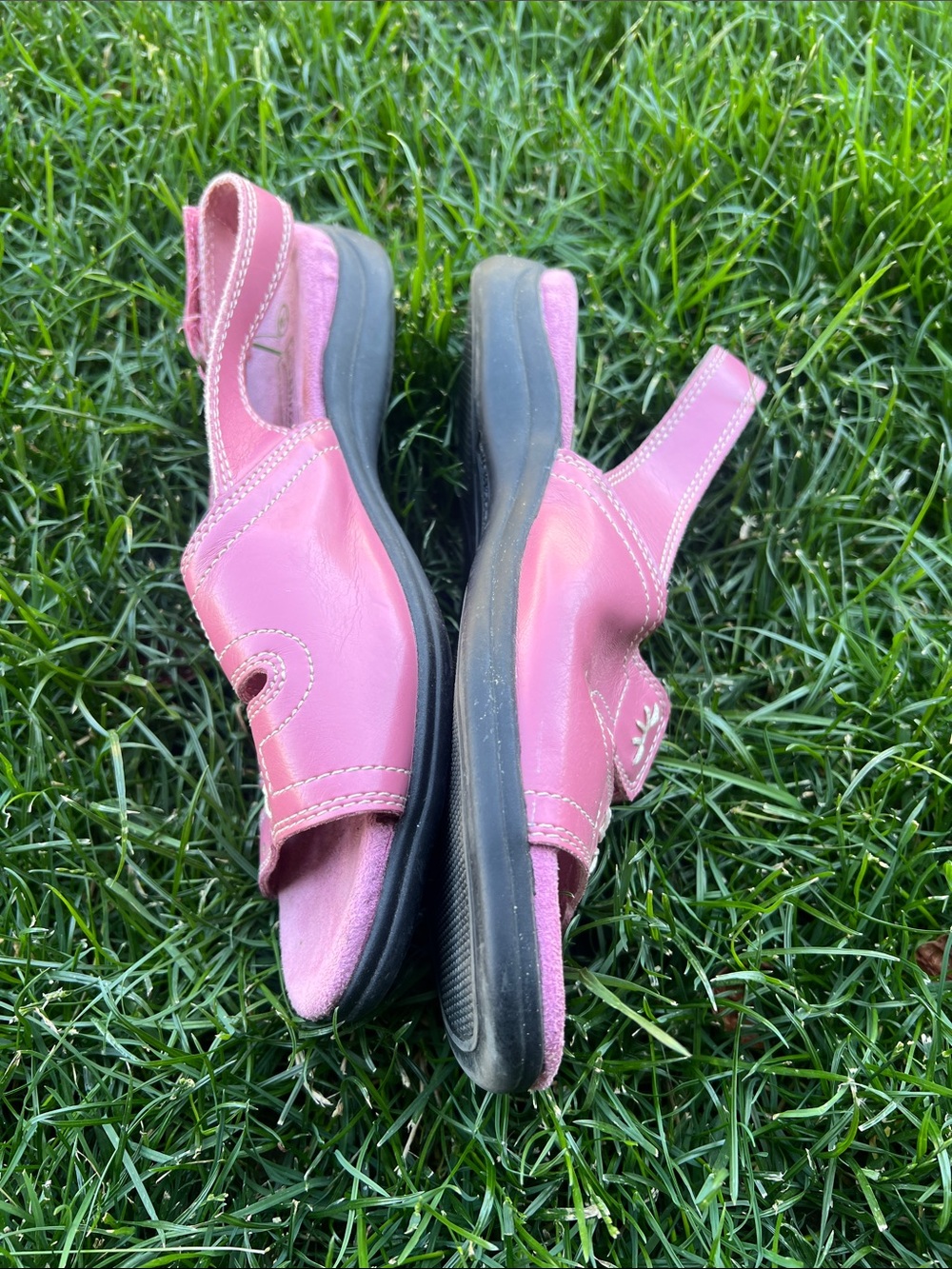 Mushrooms Strappy Slingback Faux Leather Comfort Sandals Pink Womens - Picture 2 of 7